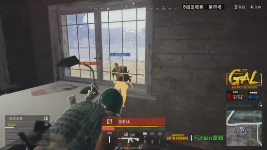 里再添两冠 里再添两冠